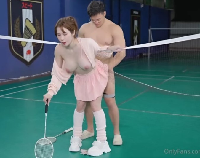 巨乳女羽毛球运动员，羽毛球不好，但性爱最好